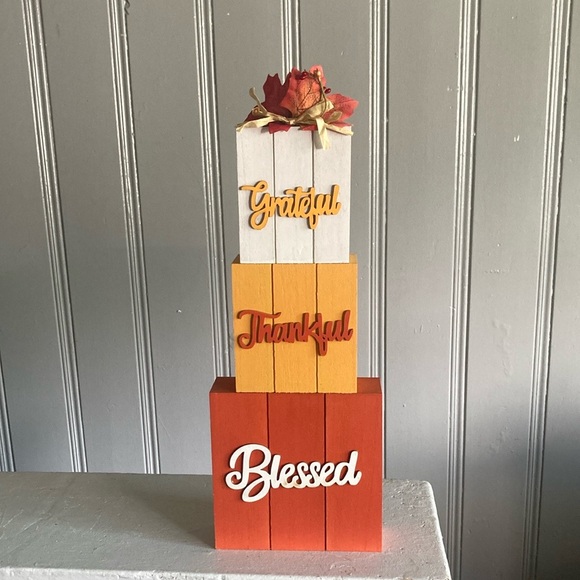 NWT-Stunning Grateful Thankful Blessed Triple Stacked Wooden Box Pumpkin Sign 🍁 - Picture 1 of 17
